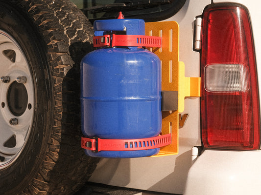 Rear Door Mount showing the storage possibility on a Jimny 3 with a Gas Bottle mounted 